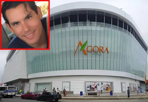 HOMBRE DE 42 AÑOS C43 DESDE B4LC0N EN ÁGORA MALL.
