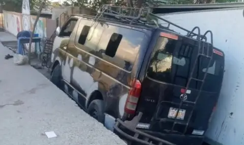 Banda haitiana mat4 8 otras personas durante ataque armado contra un minibús en Puerto Principe.