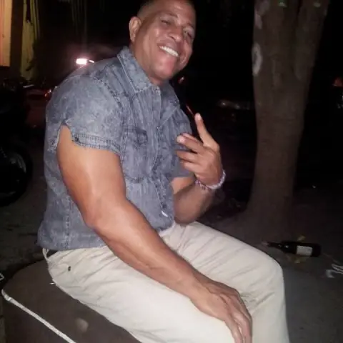 Se entrega entrenador de baloncesto del DOSA investigado por presunto abuso a menore