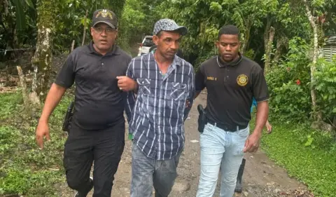 Policía captura a "Toño", quien se encontraba prófugo tras ultimar a su tía de 87 años en Bonao