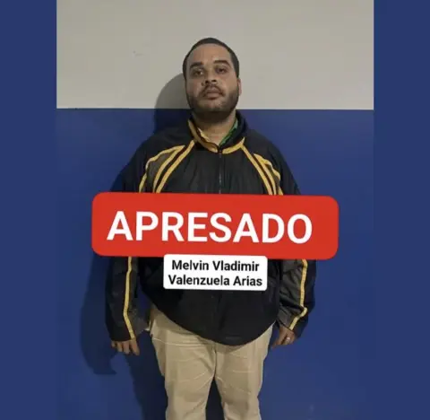 *Detienen a hombre tras herir de bala a su expareja en La Vega*
