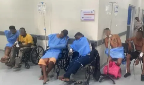 Rescatan a 17 personas tras naufragio en costas de La Altagracia