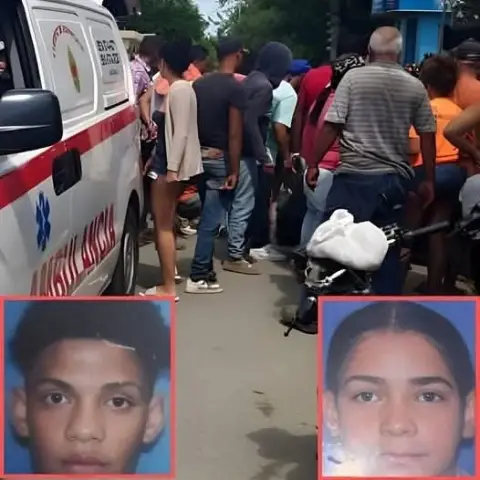 Dos jóvenes mueren al chocar motocicleta con poste