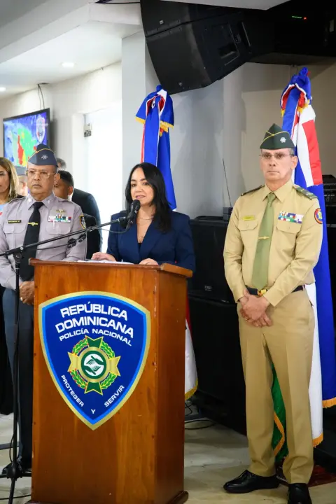 Ministra de Interior y Policía: Nadie en la Policía está por encima de la ley