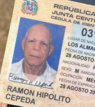 Hombre de 80 años muere tras sufrir infarto mientras conducía